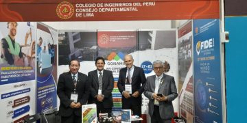 CAPÍTULO DE INGENIERÍA ELECTRÓNICA PRESENTE EN PERUMIN 35 – AREQUIPA