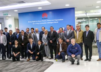 El Capítulo de Ingeniería Electrónica del CIP-CDLima hizo una visita técnica a las instalaciones de Huawei