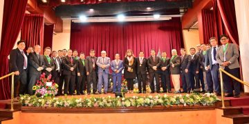 EL CIE CIP CDLIMA SALUDA A LA FACULTAD DE INGENIERÍA ELECTRÓNICA E INFORMÁTICA ( FIEI) DE LA UNIVERSIDAD NACIONAL FEDERICO VILLARREAL POR SUS BODAS DE PLATA AL SERVICIO DEL PAÍS