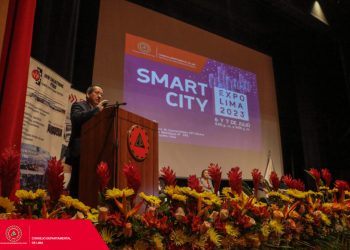 El Capítulo de Ingeniería Electrónica inauguró Smart City Expo Lima 2023