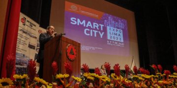 El Capítulo de Ingeniería Electrónica inauguró Smart City Expo Lima 2023