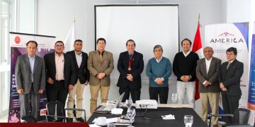 El Capítulo de Ingeniería Electrónica en coordinación con la Secretaría de Gobierno y Transformación Digital de la Presidencia del Consejo de Ministros y América Sistemas fueron anfitriones de una reunión de trabajo sobre «La Conectividad como Pilar Fundamental para la Transformación Digital y el Desarrollo Nacional»