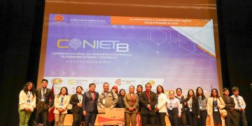 El VII Congreso Nacional de Ingeniería Electrónica, Telecomunicaciones y Biomédica llegó a su fin con una emotiva ceremonia de reconocimientos