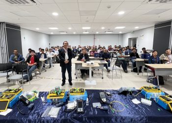 📣EL CAPÍTULO DE INGENIERÍA ELECTRÓNICA EN COLABORACIÓN CON NVL INTERNATIONAL DESARROLLÓ EL SEMINARIO TALLER: “REFLECTOMETRÍA Y MEDICIONES CON OTDR EN REDES DE FIBRA ÓPTICA.-” 👏🏻