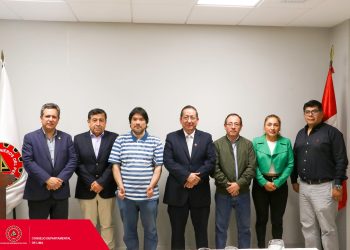 COMPARTIR NAVIDEÑO CON LOS DIRECTIVOS Y COLABORADORES DEL Capítulo de Ingeniería Electrónica