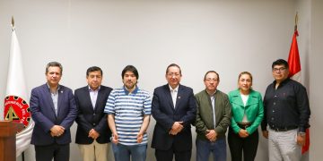 COMPARTIR NAVIDEÑO CON LOS DIRECTIVOS Y COLABORADORES DEL Capítulo de Ingeniería Electrónica