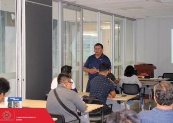 El Capítulo de Ingeniería Electrónica del CIP-CDLima organizó el seminario-taller “Pruebas de campo en el cableado de cobre y fibra para redes multigigabit”