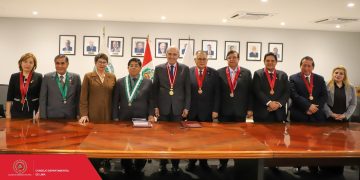 30 Mayo – CAPÍTULO DE INGENIERÍA ELECTRÓNICA PRESENTE EN LA FIRMA DE CONVENIO ENTRE LA UNIVERSIDAD RICARDO PALMA Y EL CIP LIMA