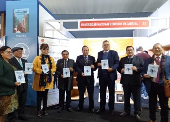 19 Julio – PRESENTACION DE LIBRO SOBRE INTELIGENCIA ARTIFICIAL DONDE EL CAPÍTULO DE INGENIERÍA ELECTRÓNICA CIP CD LIMA ESTUVO PRESENTE EN LA FERIA INTERNACIONAL DEL LIBRO 2024