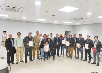 EL CAPÍTULO DE INGENIERÍA ELECTRÓNICA BRINDA RECONOCIMIENTO A SUS DEPORTISTAS POR SU EXCELENTE DESEMPEÑO EN LOS CAMPEONATOS INTER – CAPÍTULOS EN LA SEMANA DE INGENIERÍA NACIONAL