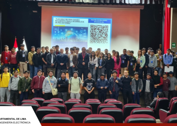 👏Jovenes y docentes del Congreso Coneimera Lima 2024 estan con las Cudades Inteligentes en el país