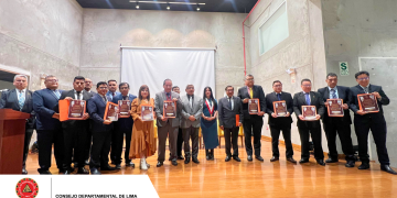 ÉXITO EN EL ENCUENTRO TECNOLÓGICO DE INTELIGENCIA ARTIFICIAL Y EMBAJADORES DE LA PAZ MUNDIAL, EVENTO ORGANIZADO POR EL CAPITULO DE INGENIERIA ELECTRÓNICA Y SU COMITÉ ESPECIALIZADO DE IA