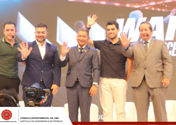 Wake Up Conferences 2024: El Ing. Francisco Madrid Participa como Panelista en el Foro de Smart Cities