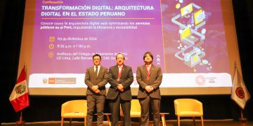 EL CAPÍTULO DE INGENIERÍA ELECTRÓNICA Y LA SECRETARIA DE GOBIERNO Y TRANSFORMACION DIGITAL DE LA PRESIDENCIA DE CONSEJO DE MINISTROS ORGANIZARON LA CONFERENCIA «TRANSFORMACIÓN DIGITAL: ARQUITECTURA DIGITAL EN EL ESTADO PERUANO”
