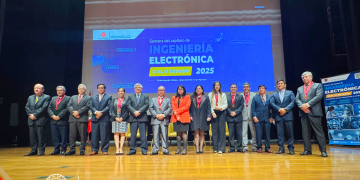 CIERRE MAGISTRAL DE LA SEMANA DE INGENIERÍA ELECTRÓNICA: CONECTIVIDAD, INNOVACIÓN Y FUTURO TECNOLÓGICO PARA EL PERÚ