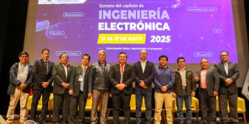 CON UNA AMPLIA VARIEDAD DE CONFERENCIAS MAGISTRALES SE DESARROLLÓ EL SEGUNDO DÍA DE LA SEMANA DEL CAPÍTULO DE INGENIERÍA ELECTRÓNICA 2025