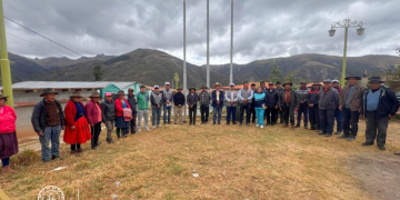 EL CIP CD LIMA A TRAVÉS DEL CAPÍTULO DE INGENIERÍA ELECTRÓNICA LLEVA CONECTIVIDAD SATELITAL A COMUNIDAD ALTOANDINA DE LLINQUE CON TECNOLOGÍA SMART DTH