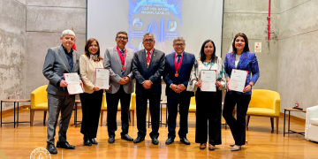 Innovación, ética y aplicaciones prácticas marcaron el segundo día del Ⅰ Congreso Internacional de Inteligencia Artificial 2025 – IA Generativa en el Colegio de Ingenieros del Perú CD Lima