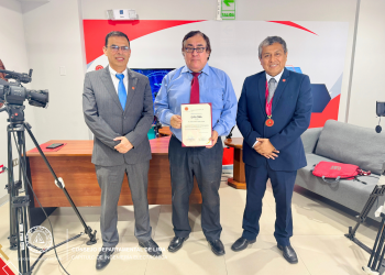 𝐄𝐥 𝐂𝐈𝐏 𝐂𝐃 𝐋𝐈𝐌𝐀 𝐀𝐍𝐀𝐋𝐈𝐙𝐀 𝐄𝐋 𝐈𝐌𝐏𝐀𝐂𝐓𝐎 𝐃𝐄 𝐋𝐀 𝐈𝐀 𝐆𝐄𝐍𝐄𝐑𝐀𝐓𝐈𝐕𝐀 𝐄𝐍 𝐋𝐀 𝐓𝐑𝐀𝐍𝐒𝐅𝐎𝐑𝐌𝐀𝐂𝐈𝐎́𝐍 𝐃𝐈𝐆𝐈𝐓𝐀𝐋 𝐃𝐄𝐋 𝐏𝐀𝐈́𝐒